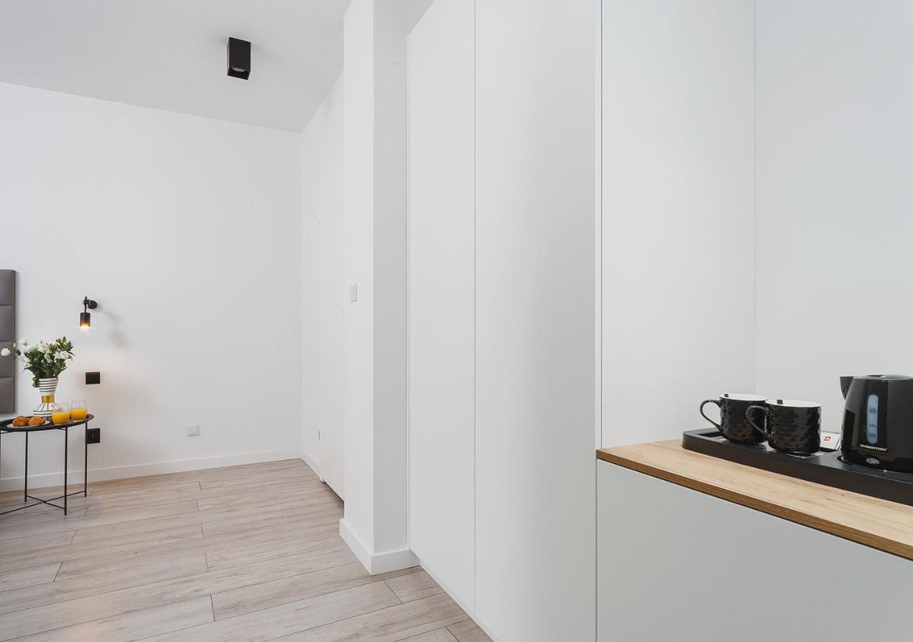 Aaron Aparthotel Kraków Exteriör bild